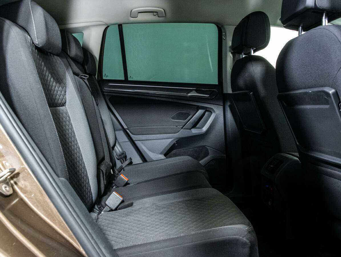 Volkswagen Tiguan б/у, 2017, Роботизированная. Фото: #12