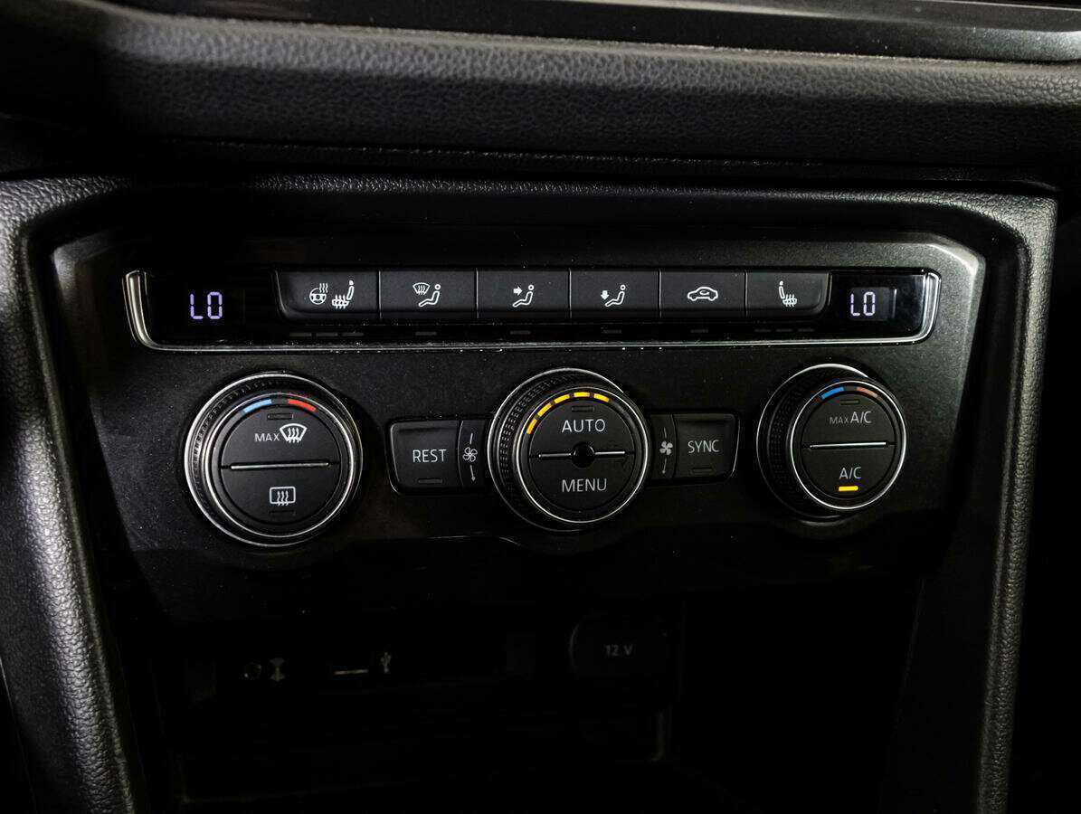 Volkswagen Tiguan б/у, 2017, Роботизированная. Фото: #14