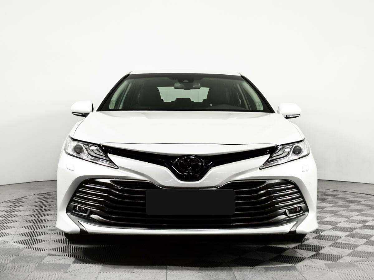 Toyota Camry б/у, 2020, Автоматическая. Фото: #1