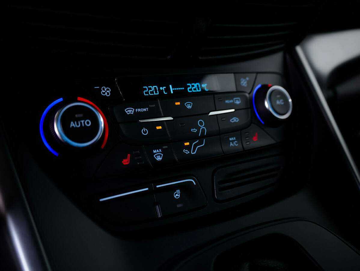 Форд Куга б/у, 2018, Автоматическая. Фото: #12