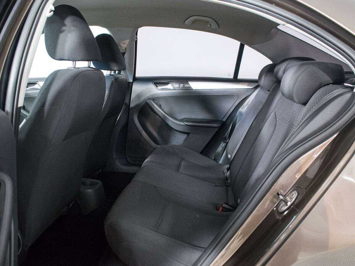 Volkswagen Jetta б/у, 2012, Автоматическая. Фото: #9