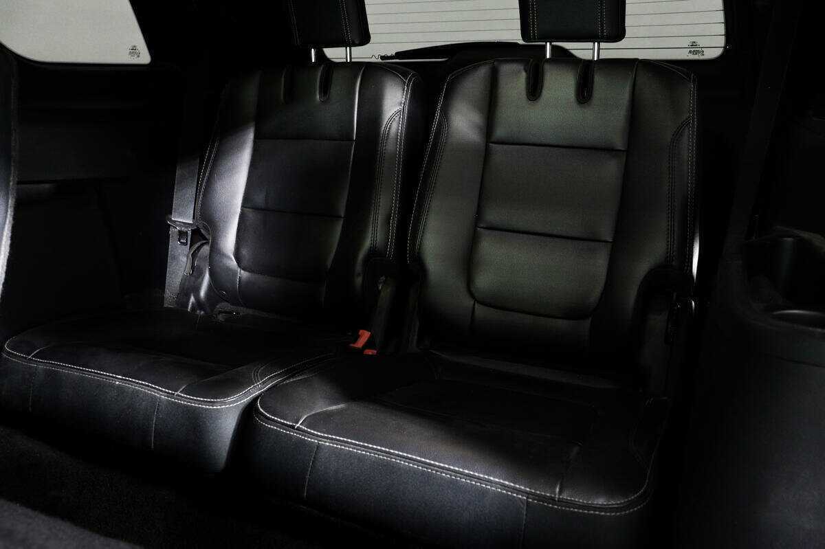 Ford Explorer б/у, 2015, Автоматическая. Фото: #12