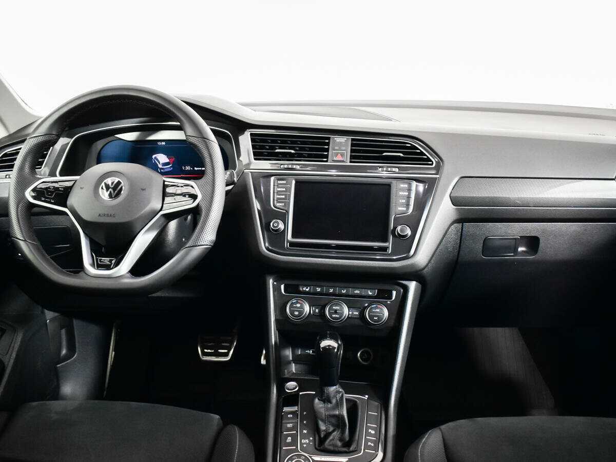 Volkswagen Tiguan б/у, 2017, Роботизированная. Фото: #11