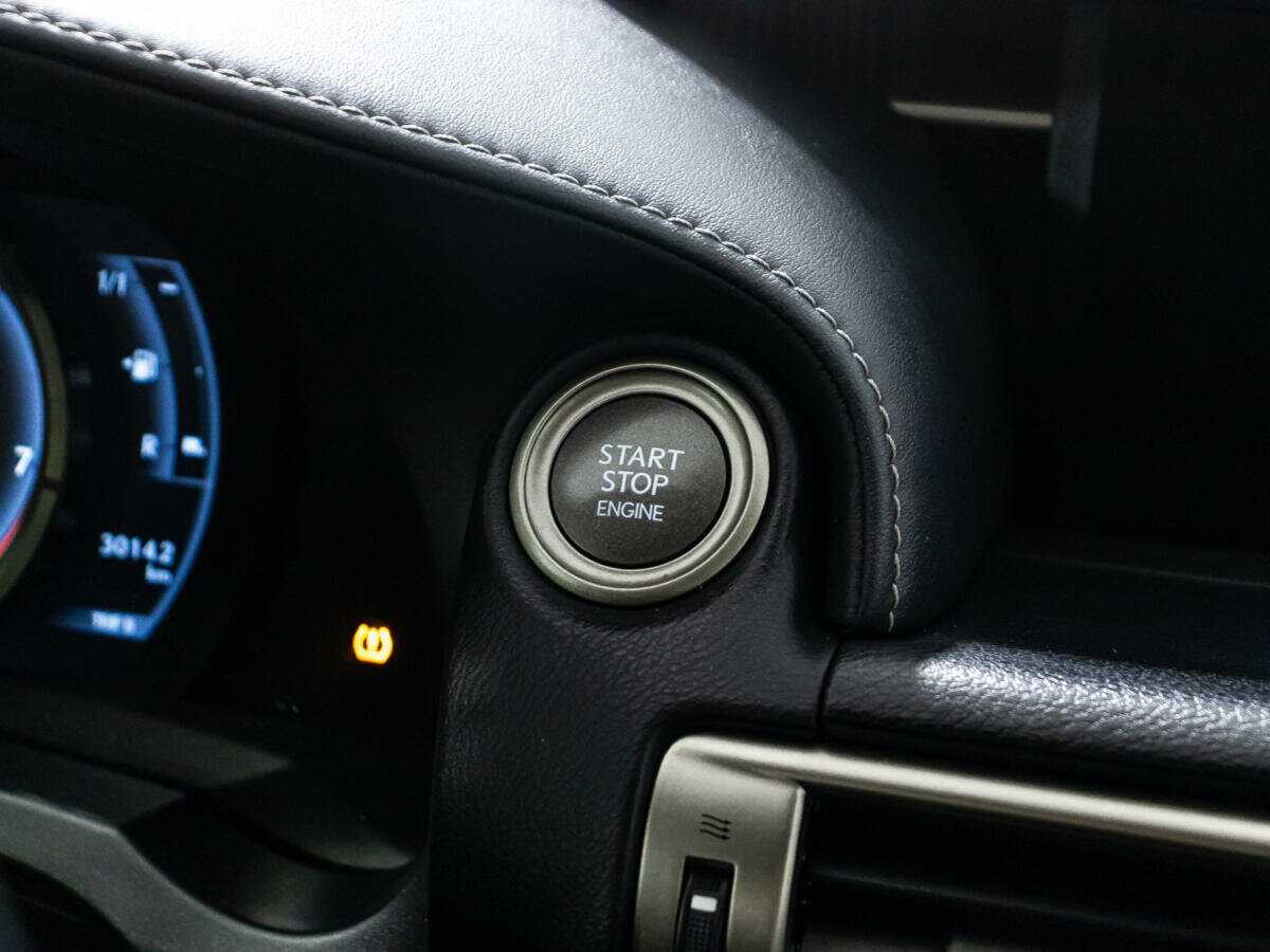 Лексус ИС б/у, 2014, Автоматическая. Фото: #17