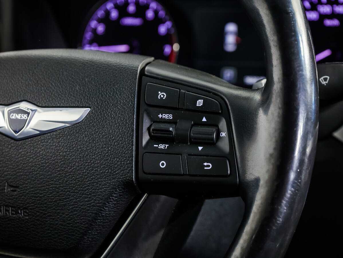 Hyundai Genesis б/у, 2014, Автоматическая. Фото: #10