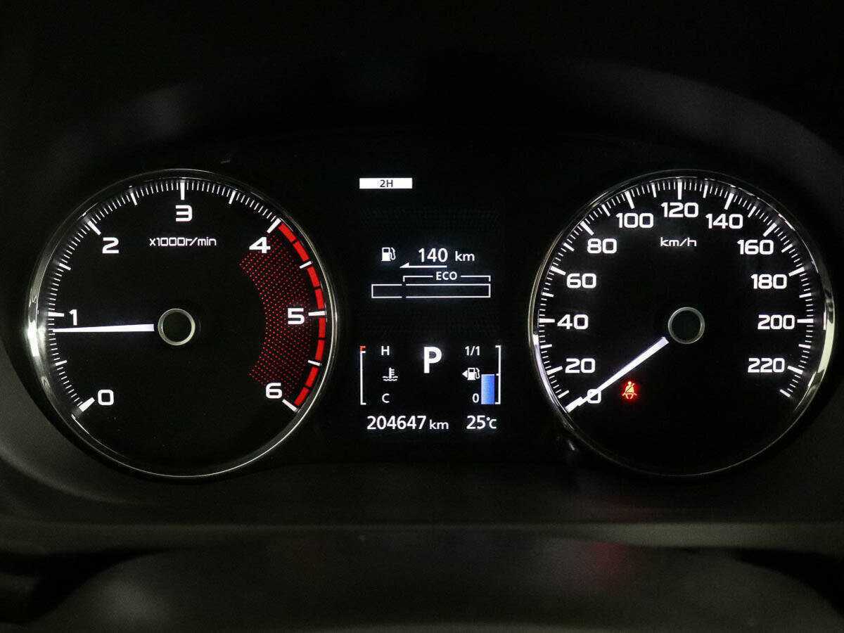 Митсубиши Паджеро Спорт б/у, 2018, Автоматическая. Фото: #9