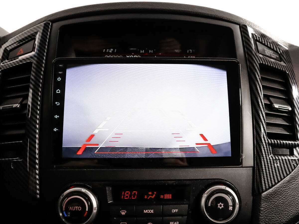 Митсубиши Паджеро б/у, 2013, Автоматическая. Фото: #15