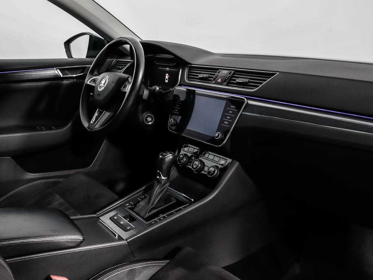 Skoda Superb б/у, 2019, Роботизированная. Фото: #15