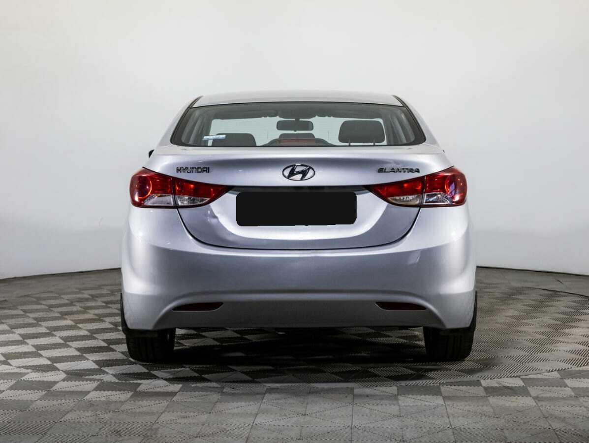 Hyundai Elantra б/у, 2013, Механическая. Фото: #5