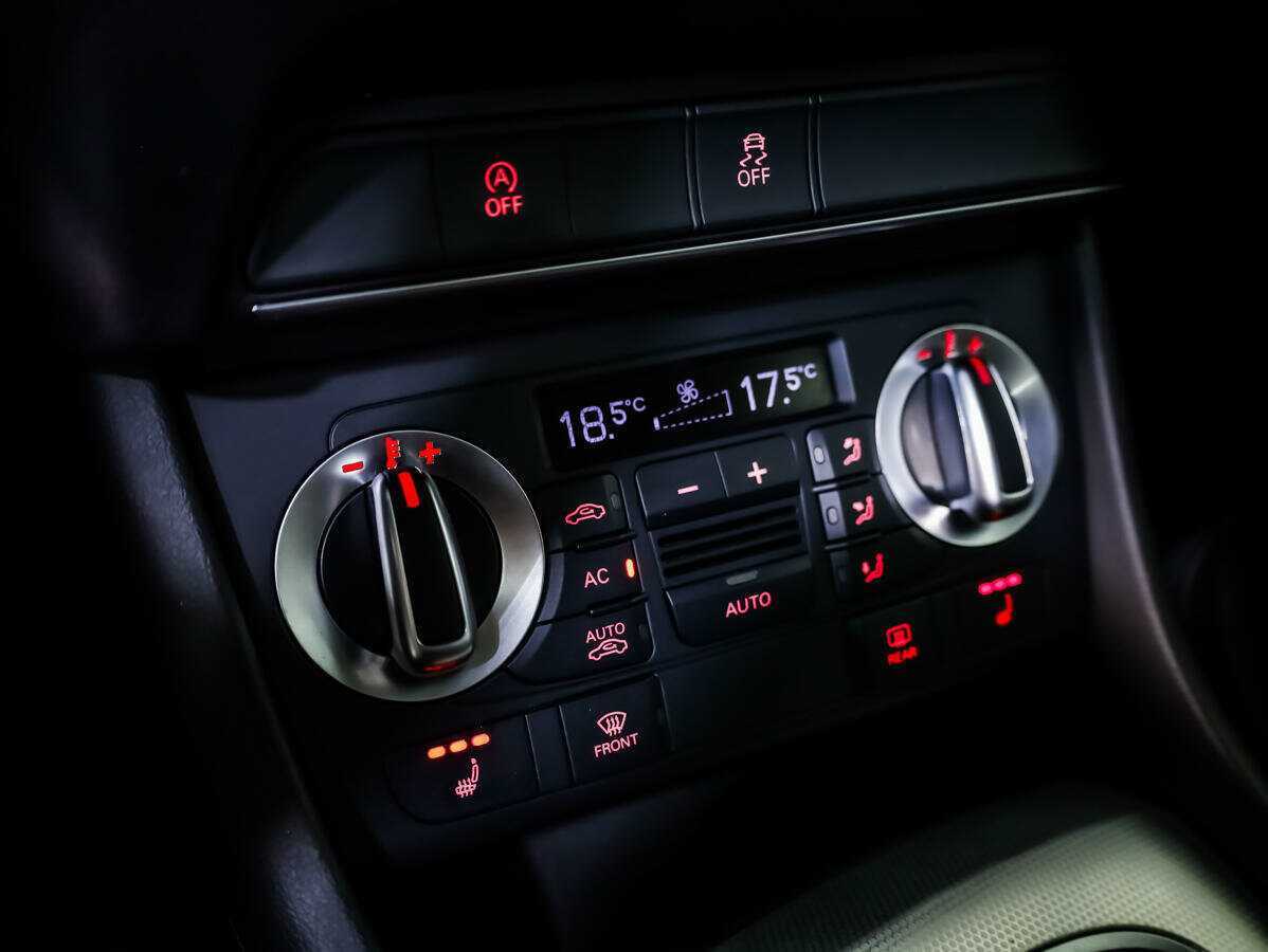 Ауди К3 б/у, 2013, Роботизированная. Фото: #14