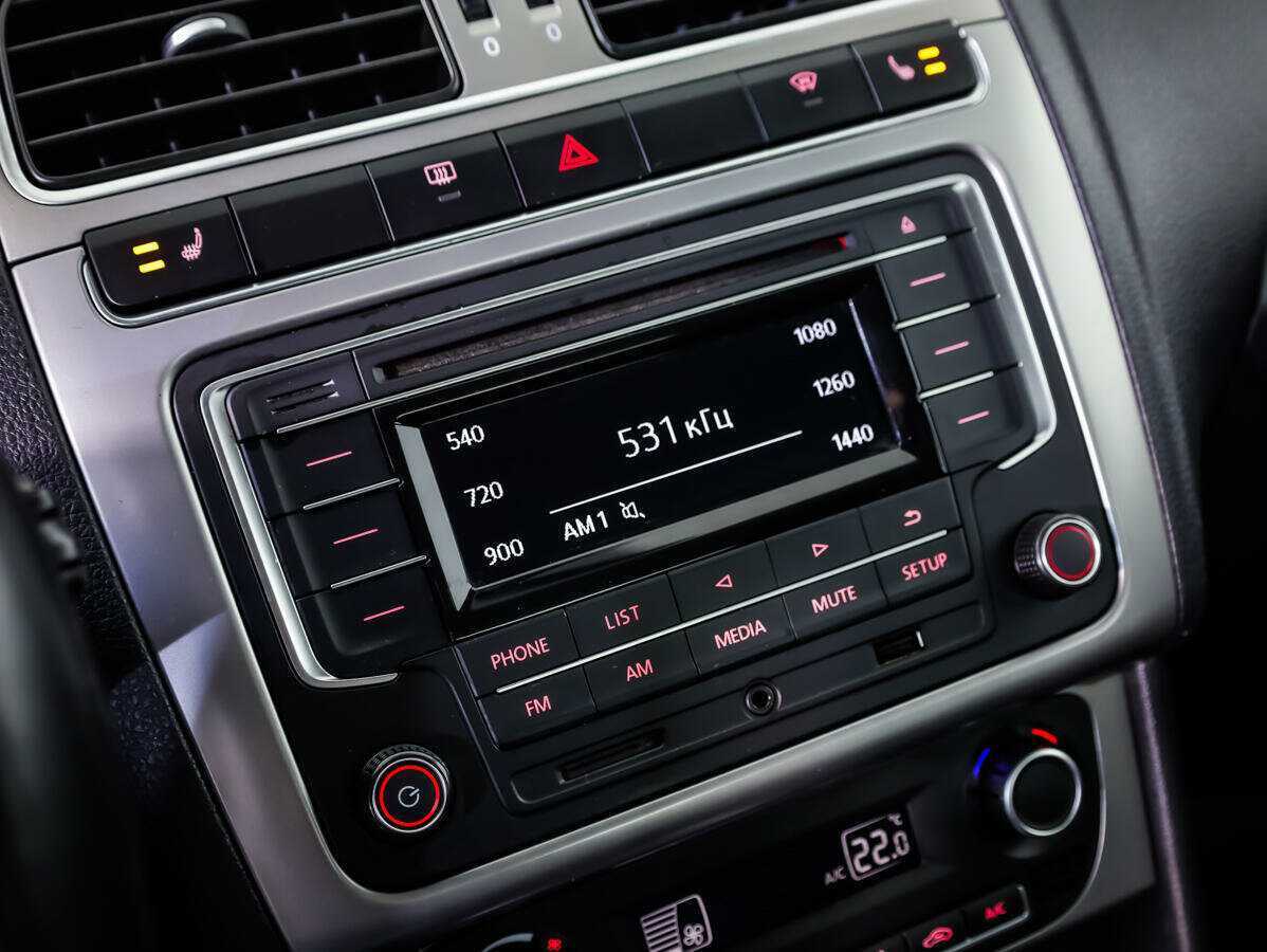 Фольксваген Поло б/у, 2016, Автоматическая. Фото: #11