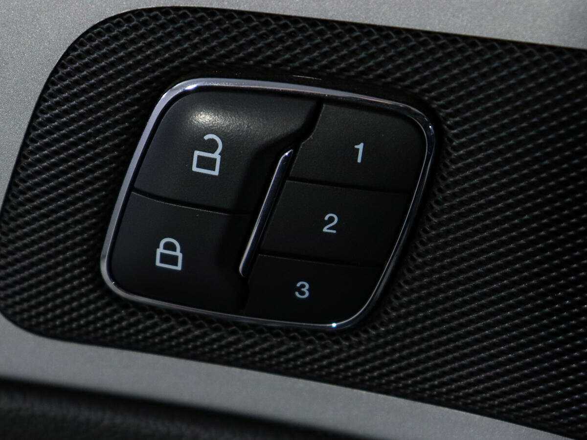 Ford Explorer б/у, 2014, Автоматическая. Фото: #19