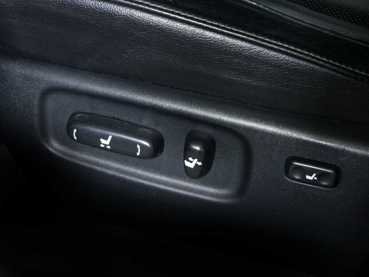 Toyota Land Cruiser б/у, 2012, Автоматическая. Фото: #18