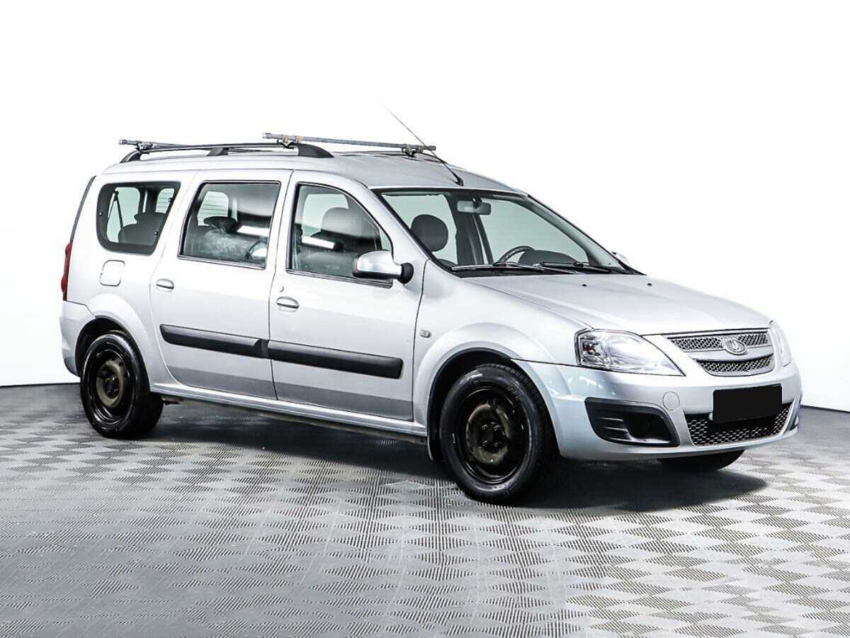 Лада (ВАЗ) Ларгус б/у, 2015, Механическая. Фото: #2