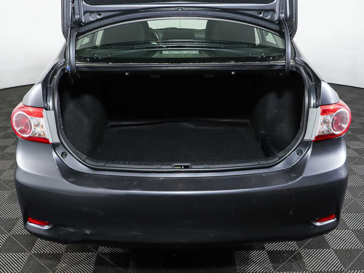 Тойота Королла б/у, 2012, Автоматическая. Фото: #9