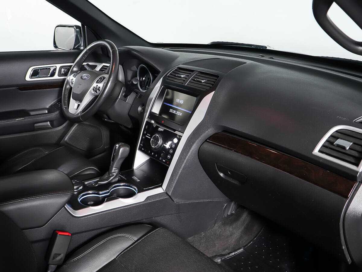 Ford Explorer б/у, 2015, Автоматическая. Фото: #8