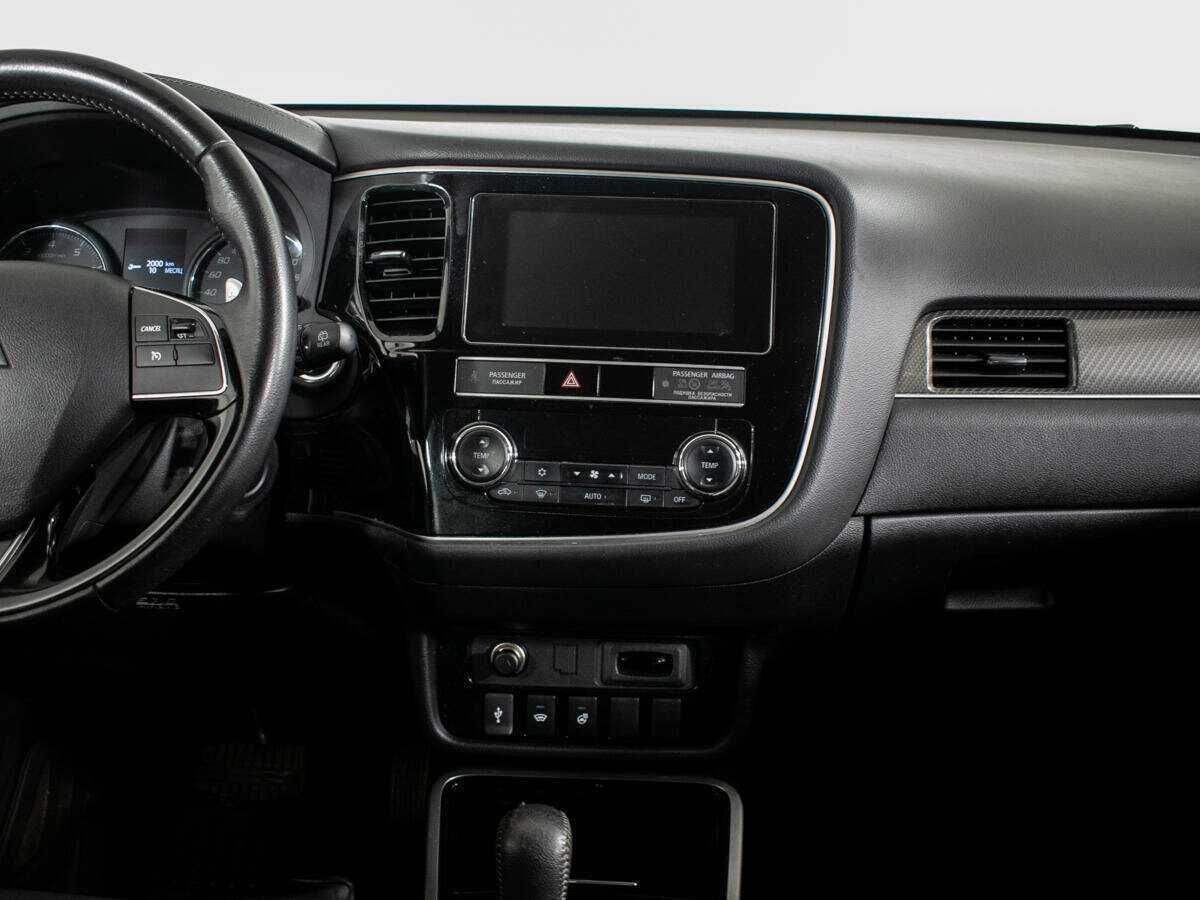 Митсубиши Оутлэндер б/у, 2020, Вариатор. Фото: #10