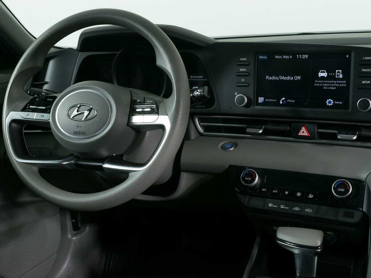 Hyundai Elantra б/у, 2021, Автоматическая. Фото: #10