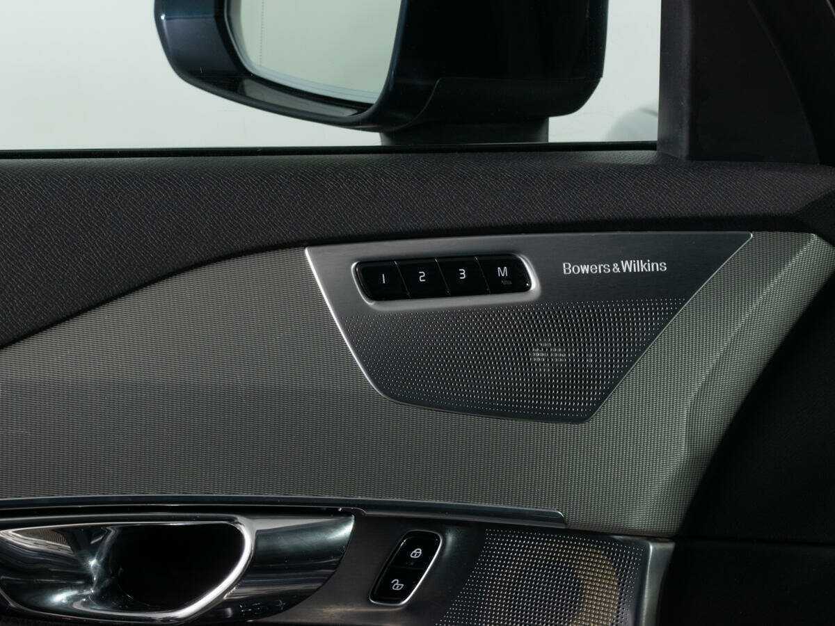 Volvo XC90 б/у, 2016, Автоматическая. Фото: #16