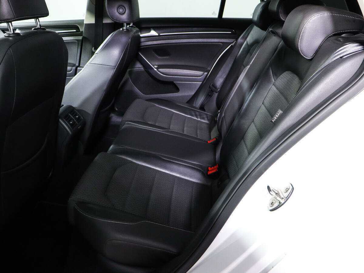 Volkswagen Golf б/у, 2013, Роботизированная. Фото: #7