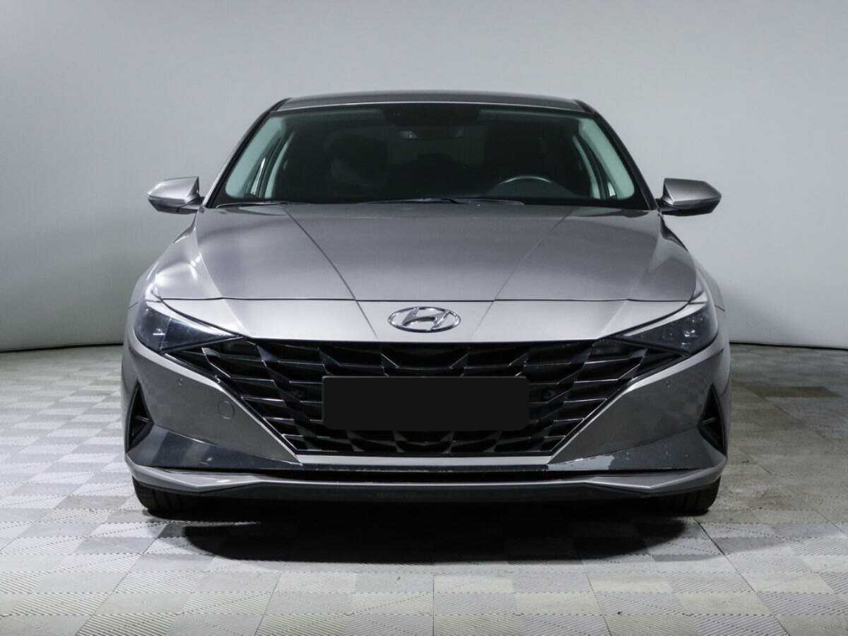 Hyundai Elantra б/у, 2022, Автоматическая. Фото: #1