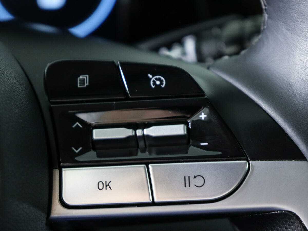 Hyundai Elantra б/у, 2022, Автоматическая. Фото: #20