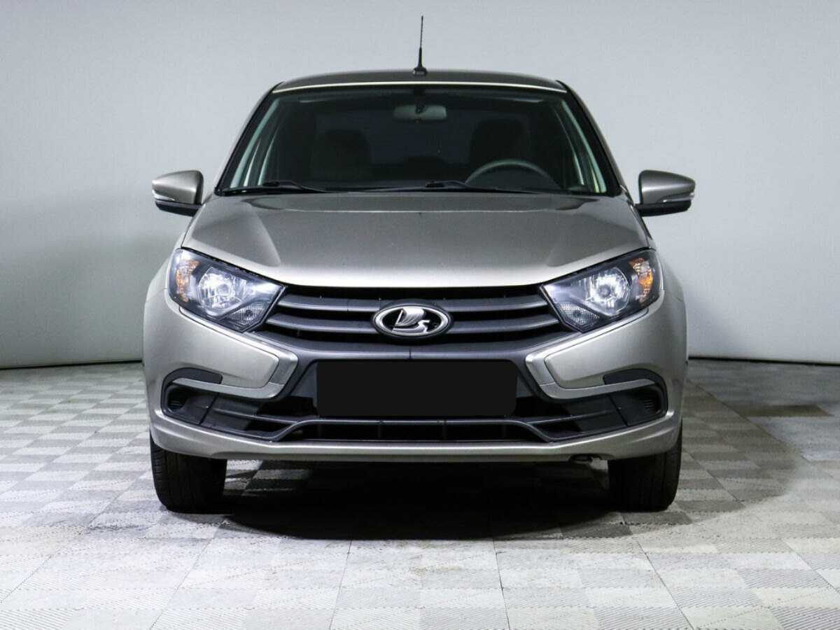 Лада (ВАЗ) Гранта б/у, 2022, Механическая. Фото: #1