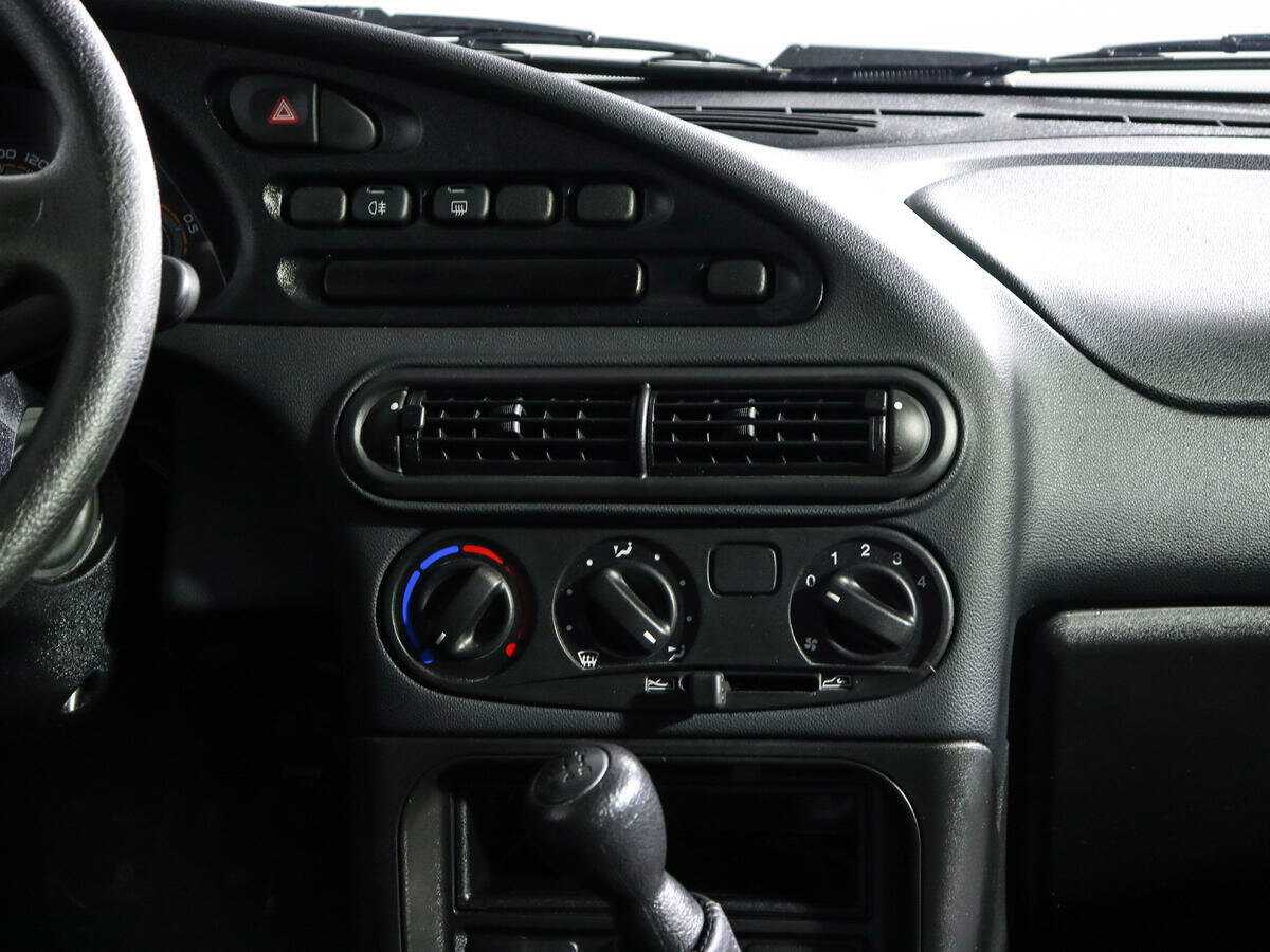 Lada (ВАЗ) Niva б/у, 2022, Механическая. Фото: #10