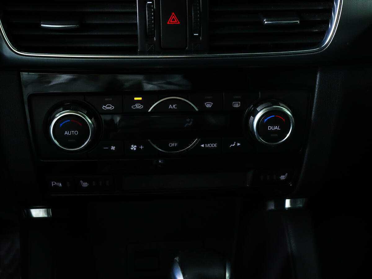 Мазда Ц-Икс-5 б/у, 2016, Автоматическая. Фото: #16