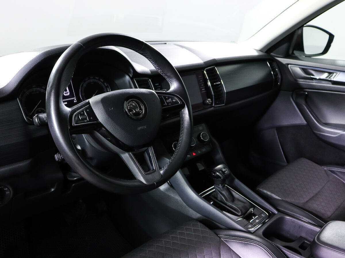 Шкода Кодиак б/у, 2018, Роботизированная. Фото: #10