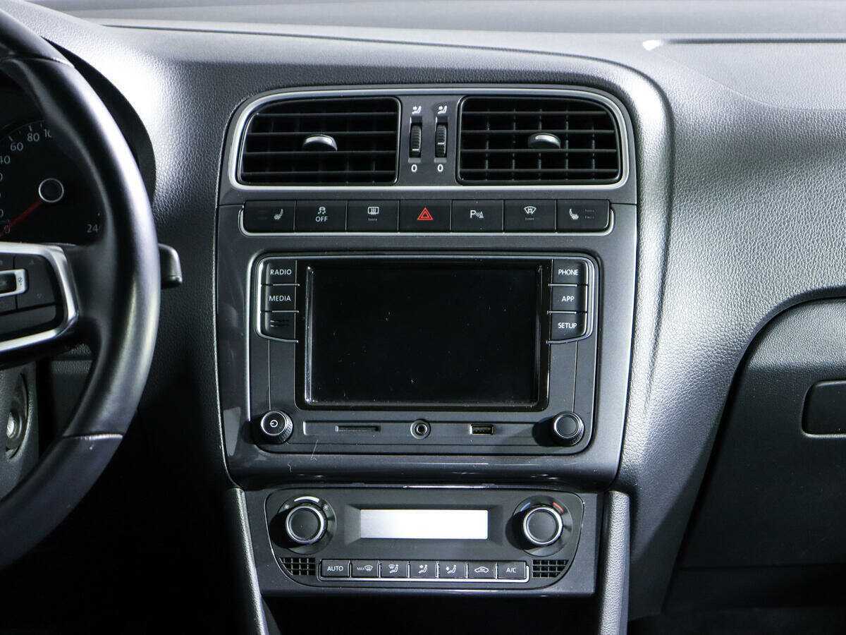 Фольксваген Поло б/у, 2019, Роботизированная. Фото: #12