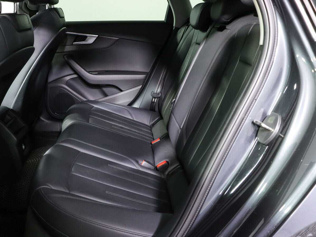 Ауди А4 б/у, 2017, Роботизированная. Фото: #6