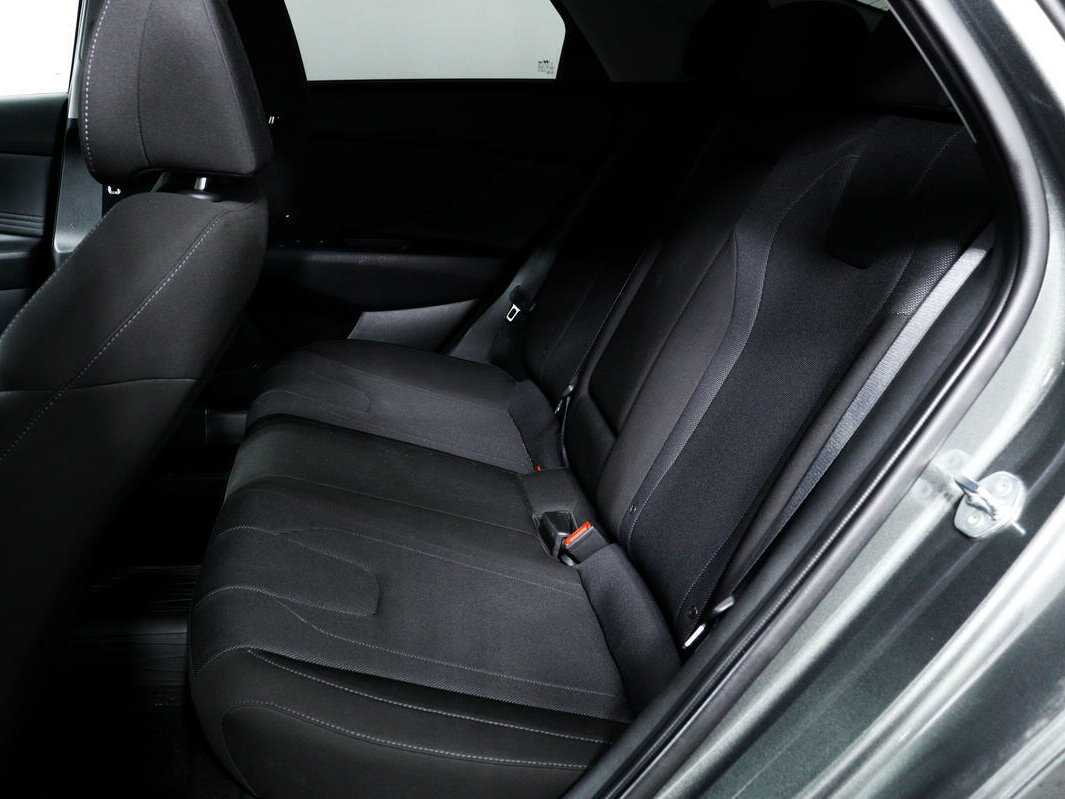 Hyundai Elantra б/у, 2021, Автоматическая. Фото: #10