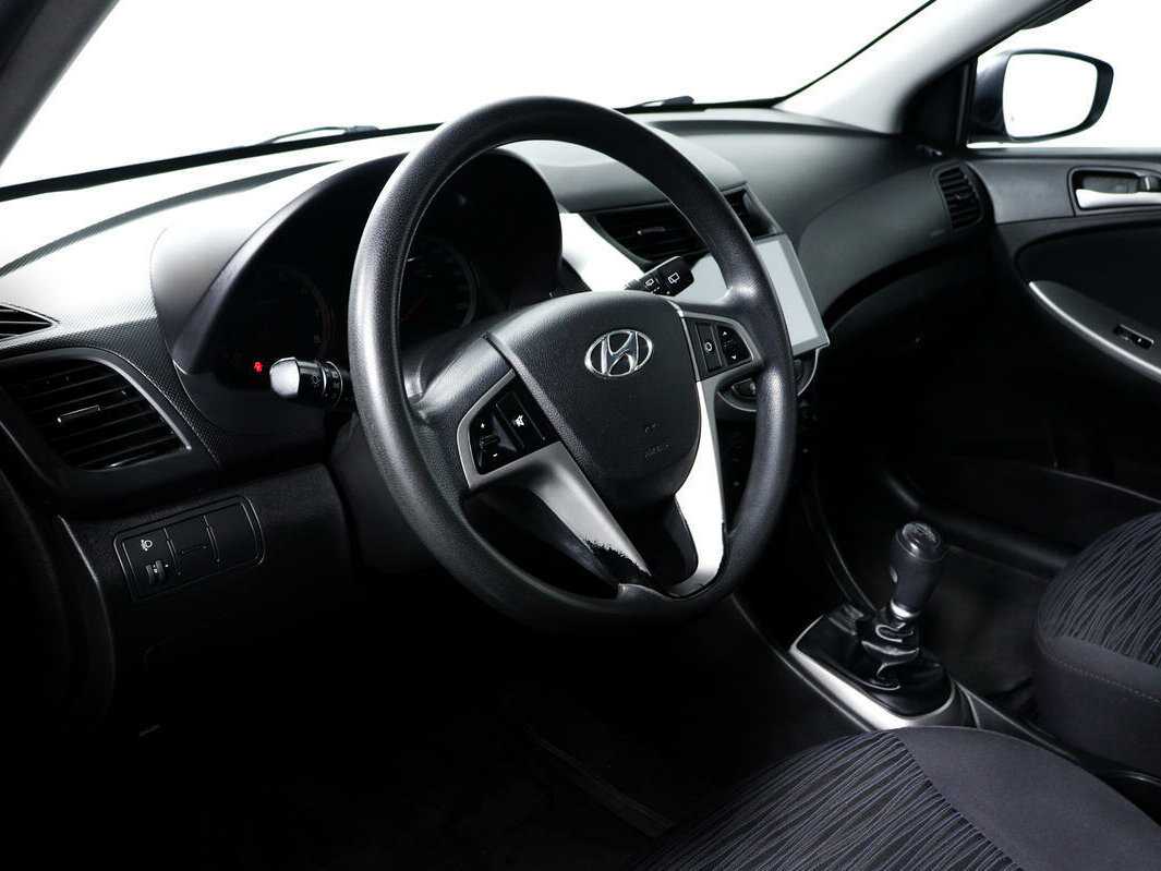 Хендай Солярис б/у, 2015, Механическая. Фото: #12