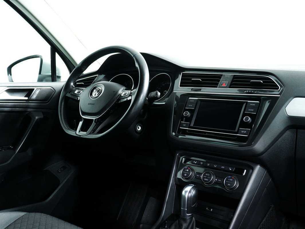 Volkswagen Tiguan б/у, 2017, Роботизированная. Фото: #8