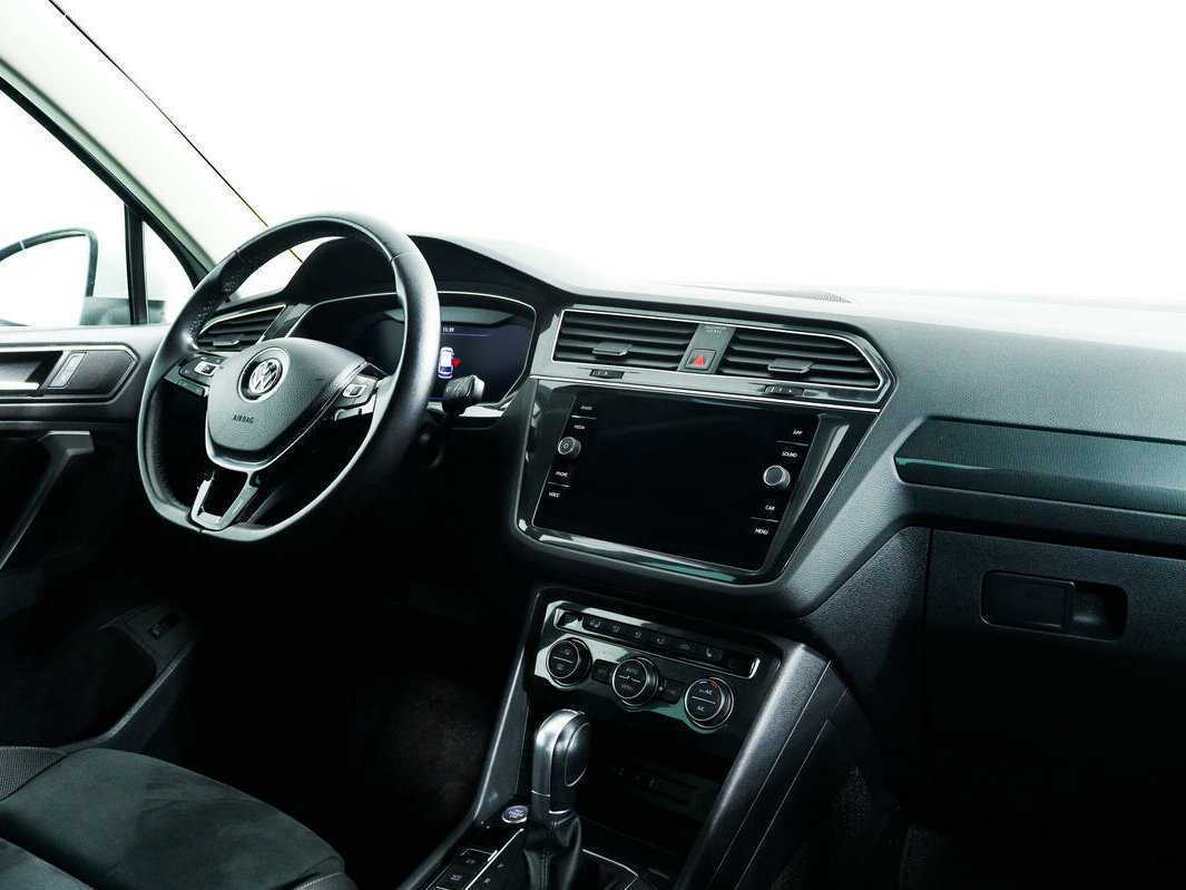 Volkswagen Tiguan б/у, 2017, Роботизированная. Фото: #8