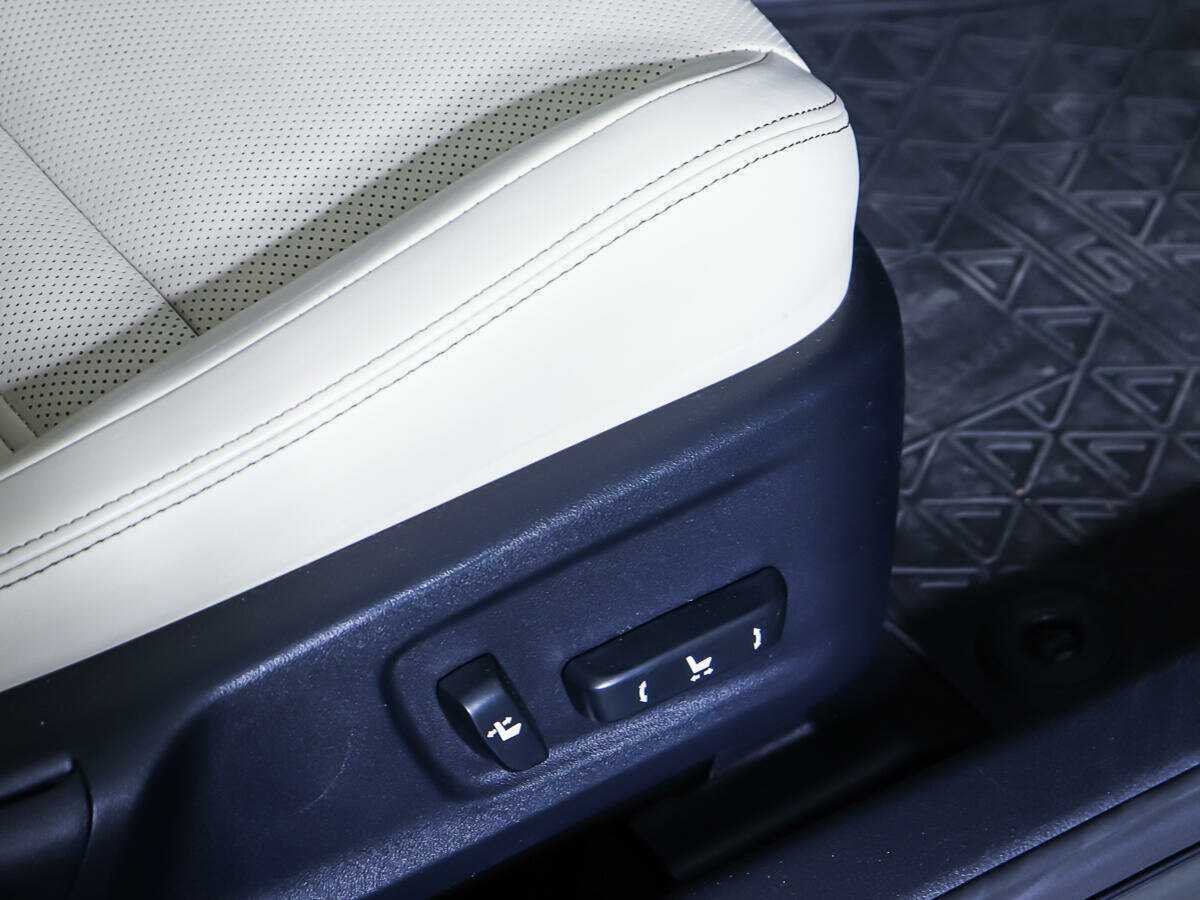 Лексус ИС б/у, 2013, Автоматическая. Фото: #15