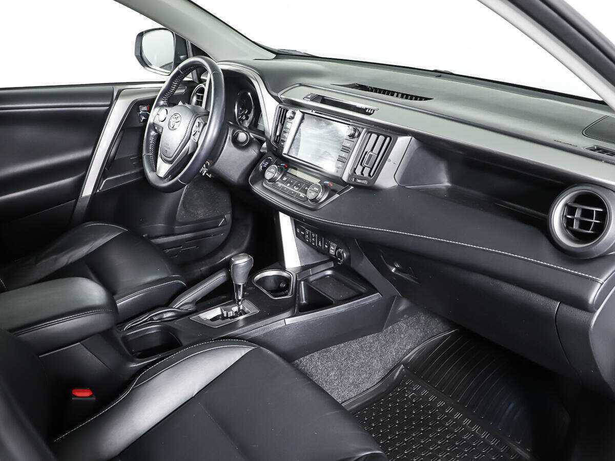 Тойота Рав4 б/у, 2018, Автоматическая. Фото: #8