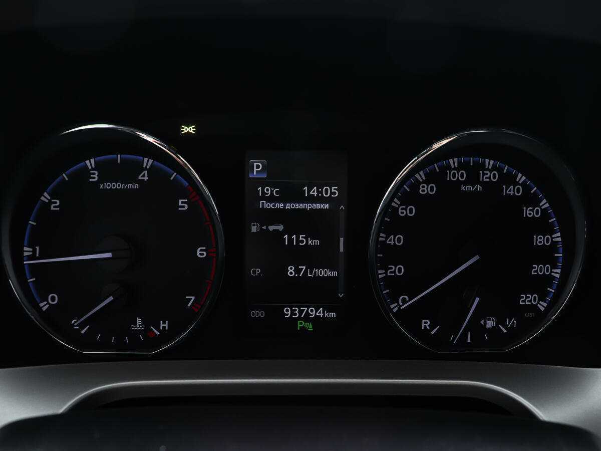 Тойота Рав4 б/у, 2018, Автоматическая. Фото: #13