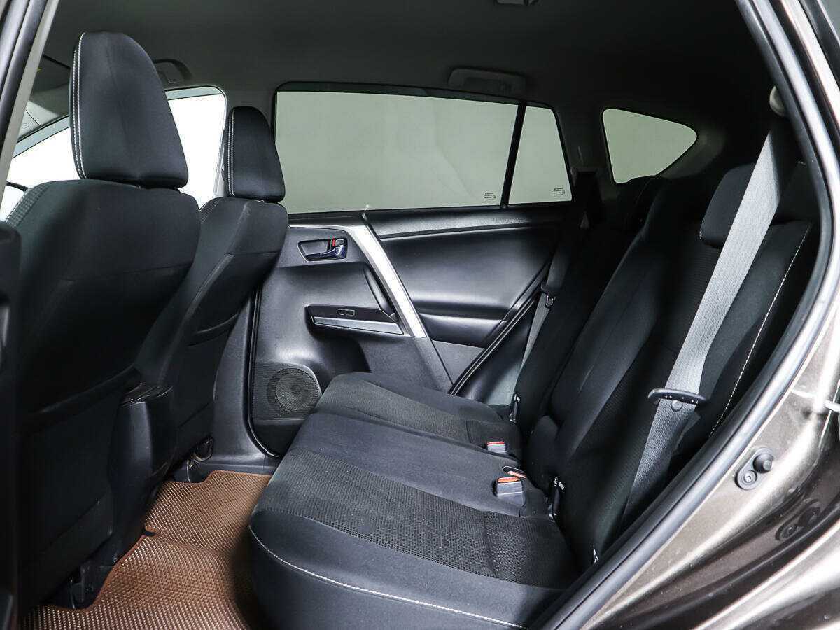 Тойота Рав4 б/у, 2019, Автоматическая. Фото: #11