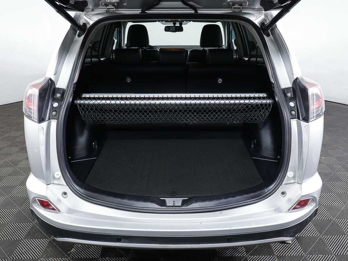 Тойота Рав4 б/у, 2019, Автоматическая. Фото: #9