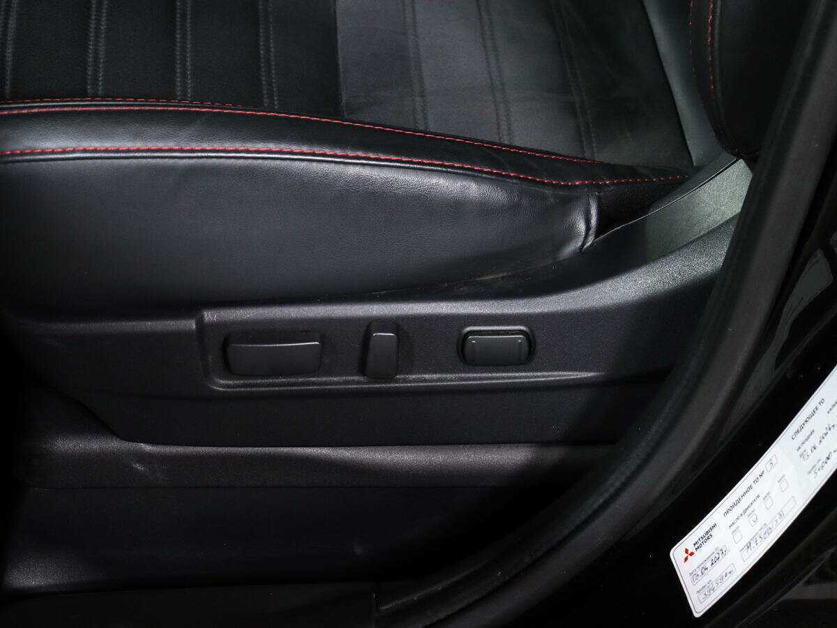 Митсубиши Оутлэндер б/у, 2020, Вариатор. Фото: #16