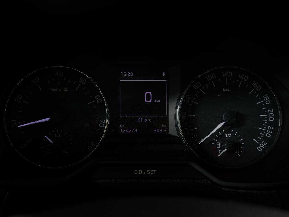 Шкода Октавия б/у, 2014, Роботизированная. Фото: #10