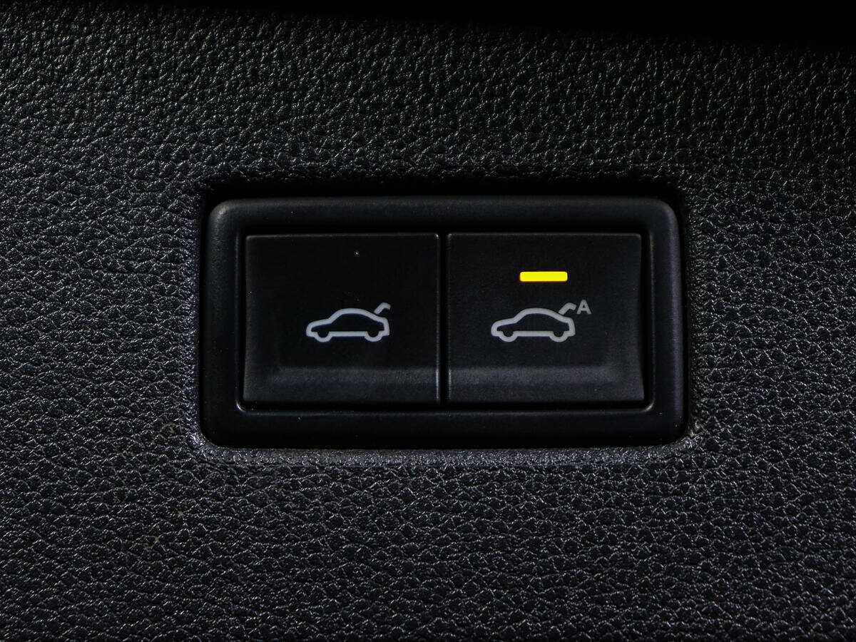 Volkswagen Tiguan б/у, 2017, Роботизированная. Фото: #17