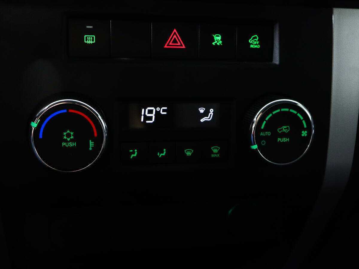 УАЗ Патриот б/у, 2018, Механическая. Фото: #12