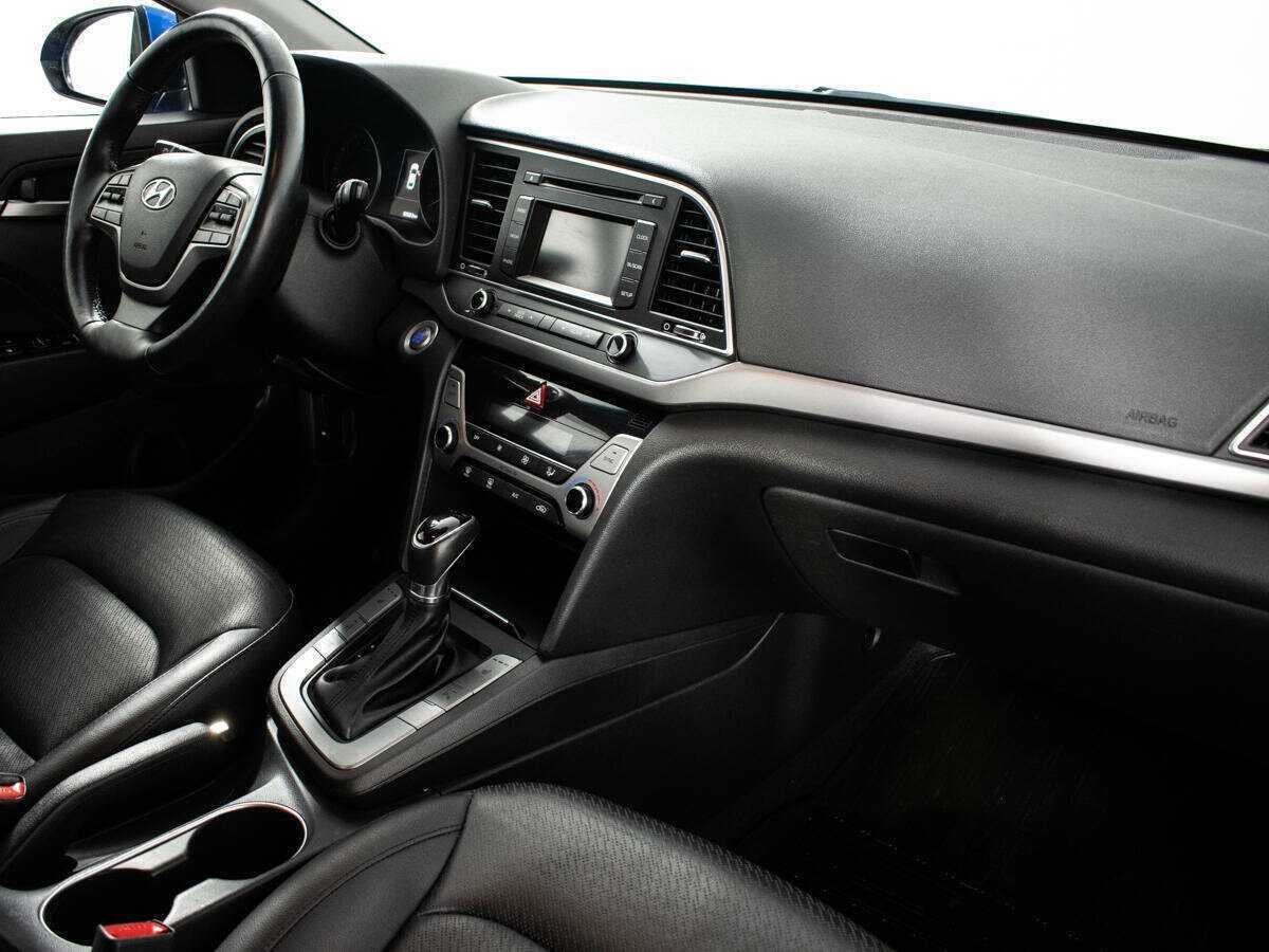 Hyundai Elantra б/у, 2016, Автоматическая. Фото: #8