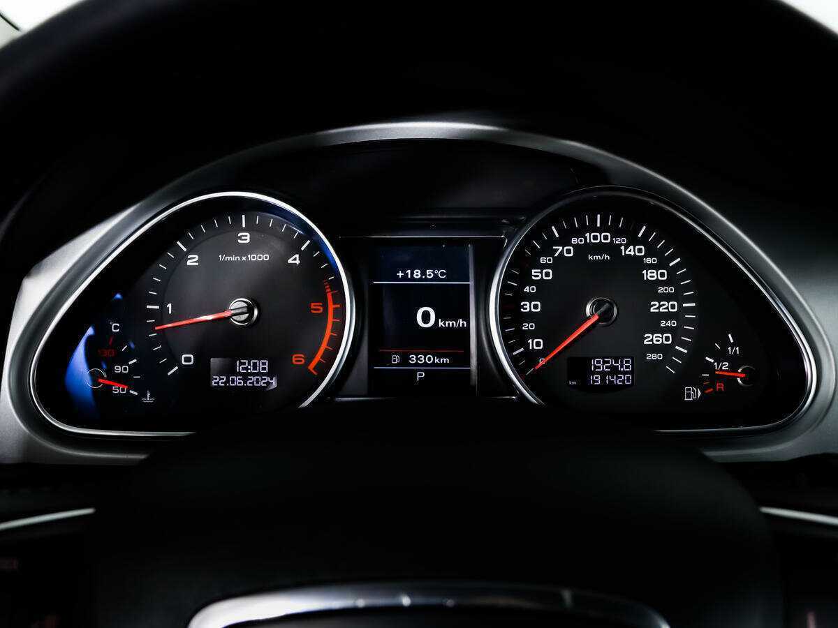 Audi Q7 б/у, 2013, Автоматическая. Фото: #6