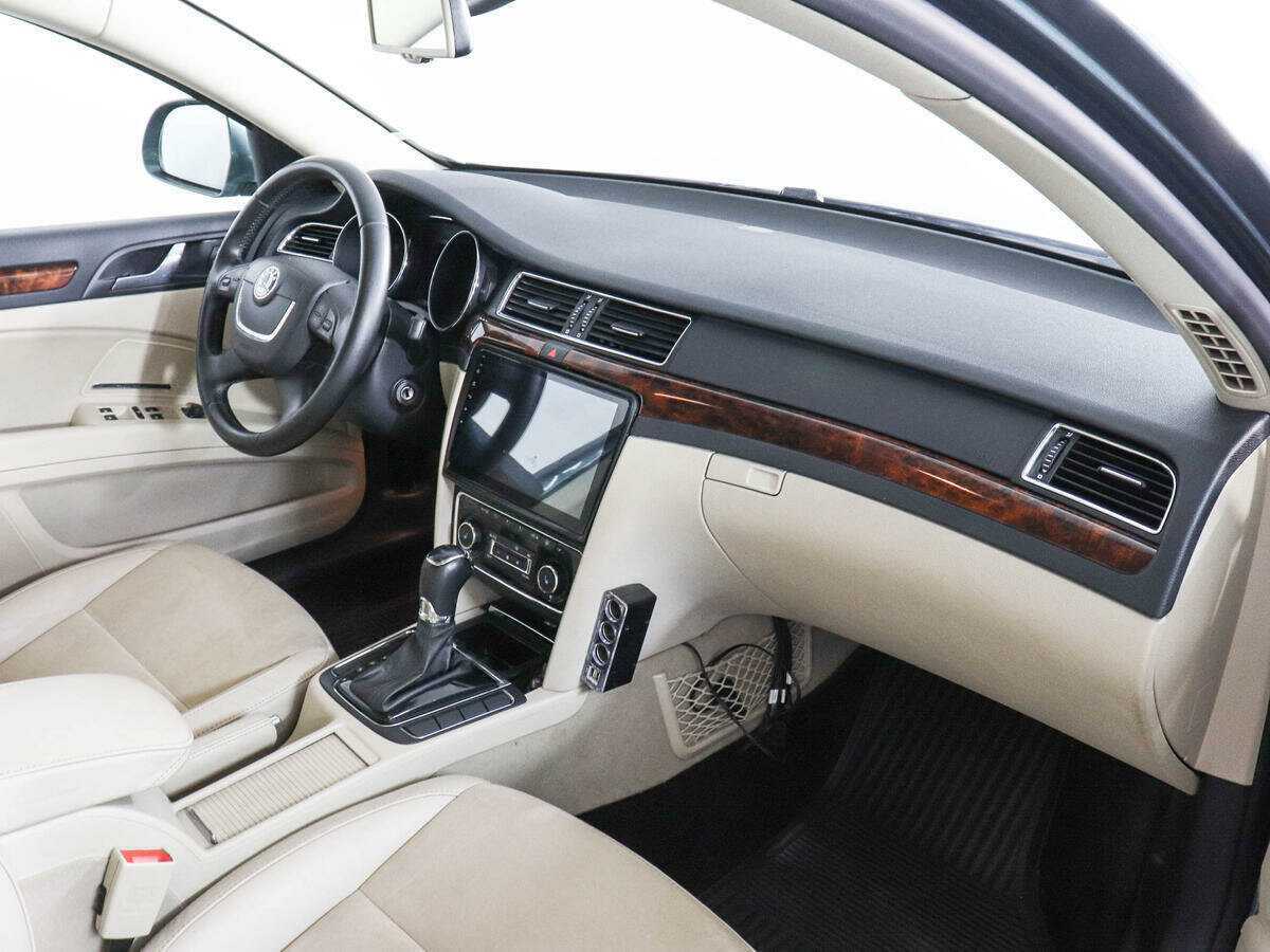 Skoda Superb б/у, 2012, Автоматическая. Фото: #9