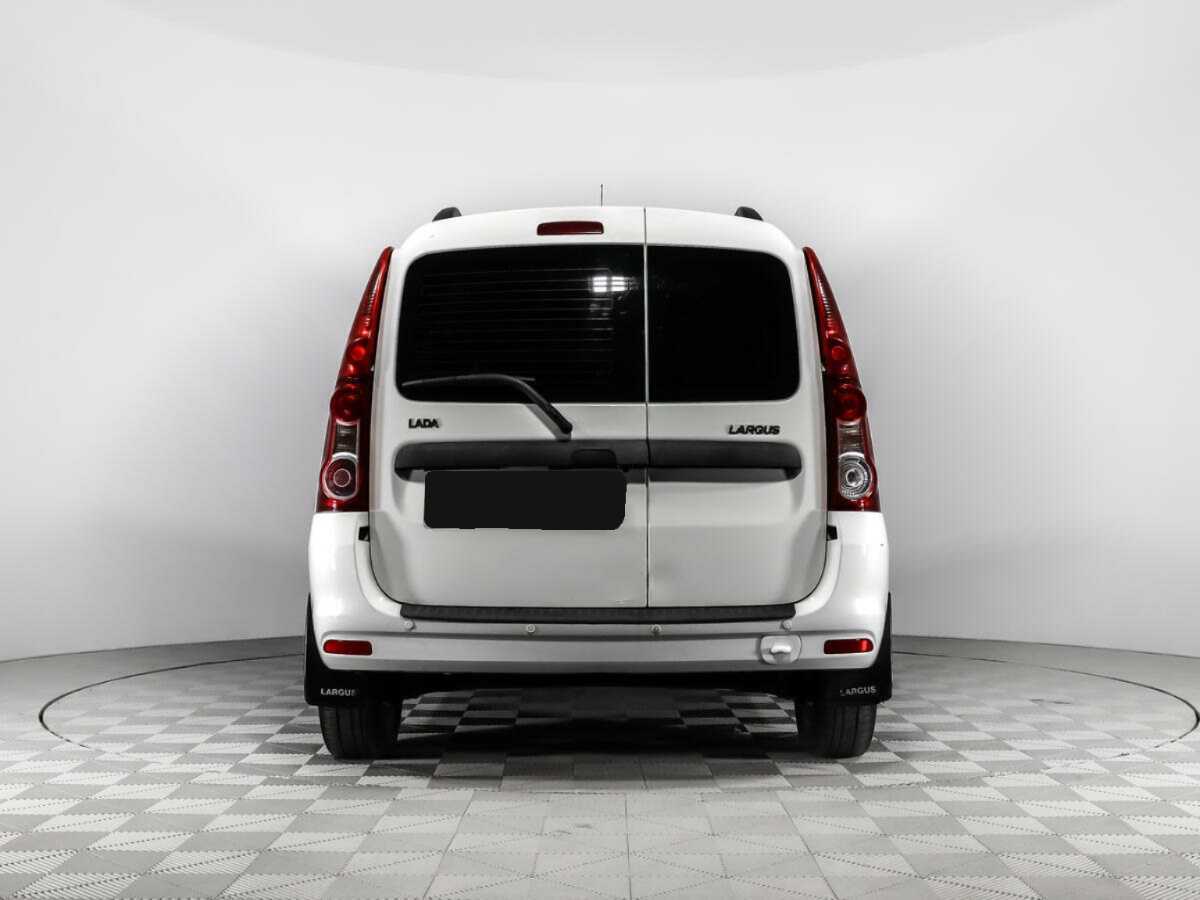 Лада (ВАЗ) Ларгус б/у, 2014, Механическая. Фото: #5