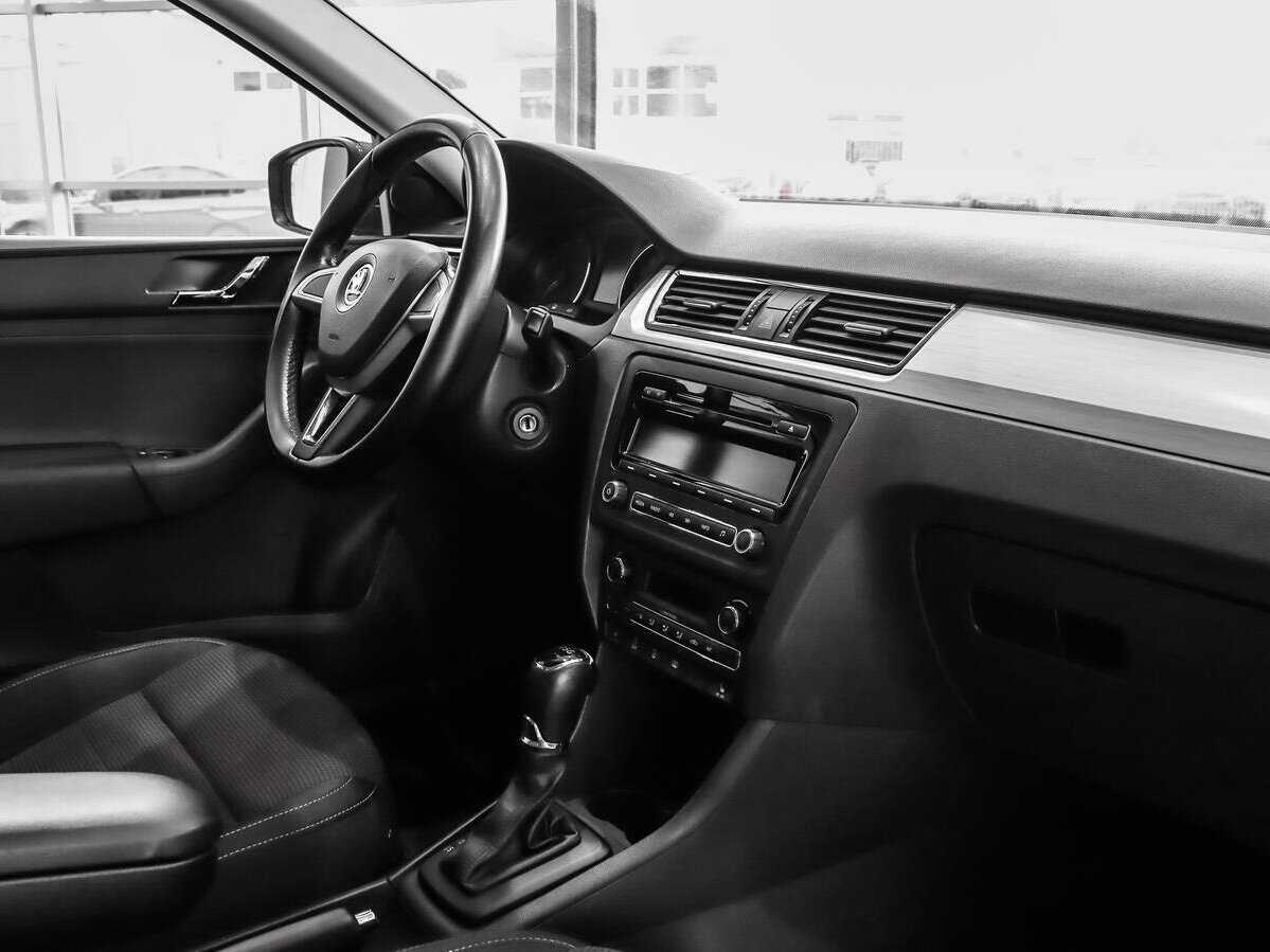 Шкода Рапид б/у, 2014, Роботизированная. Фото: #9